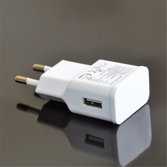 Adaptor priza MRG, 2Ah, USB, Incarcator USB, Transformator Alimentator C70