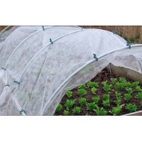 Folie Agril 3.2 x 25 m, microporoasă anti-îngheț, densitate 23 gr/mp Folie Agril 3.2 x 25 m, microporoasă anti-îngheț, densitate 23 gr/mp