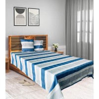 Set cuvertura de pat king size cu 2 huse pentru perna, 200x220 cm, dungi albastru cu gri, Multicolor