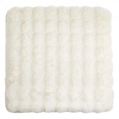 Perna Scaun Decorativa Off White din Imitatie de Blana cu Model Reliefat 40x40cm