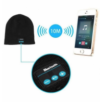 Caciula cu casti bluetooth incorporate si microfon handsfree