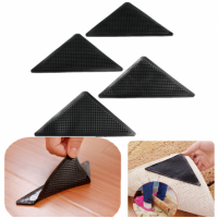Set 4 triunghiuri adezive reutilizabile, fixeaza covorul