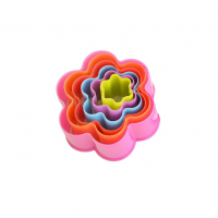 Set 6 forme din plastic pentru biscuiti/fursecuri, forma floare