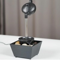 Fantana decorativa cu ceainic suspendat, alimentare USB si baterii, 27.5x11.7x11.7cm, LED si pietre Fantana decorativa cu ceainic suspendat, alimentare USB si baterii, 27.5x11.7x11.7cm, LED si pietre