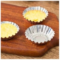 Set 20 cosulete pentru savarine + Sita pentru zahar/faina Set 20 cosulete pentru savarine + Sita pentru zahar/faina