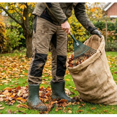 Cizme barbati impermeabile, imblanite, usoare, rezistente, antiderapante, calduroase si confortabile Cizme barbati impermeabile, imblanite, usoare, rezistente, antiderapante, calduroase si confortabile