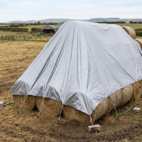 Prelata impermeabila 10 m x 16 m , densitate 110 gr/m2, rezistenta UV , Gri