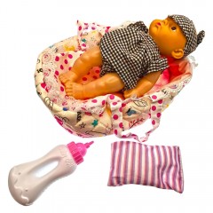 Papusa bebelus 20 cm cu asternut pentru somn vorbeste limba romana