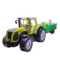 Tractor 55 cm cu remorca incarcata cu animale