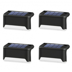 Set 4 lampi solare pentru trepte sau terase, senzor de lumina, incarcare solara