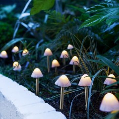 Garden of Eden - Lampă solară LED 12 buc. ciuperci mini alb cald 24 cm x 4 m - 11243