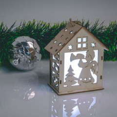 Casuta decorativa de Craciun cu LED - alb cald - lemn - 6 modele - 10 x 4,5 cm