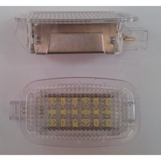 Lampa interior led Mercedes M-class / ML-class W164 5D 2006~