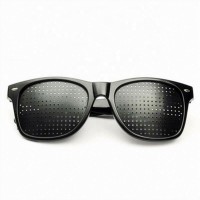 Ochelari stenopici pinhole cu lentile cu gaurele pentru protectie si corectarea vederii