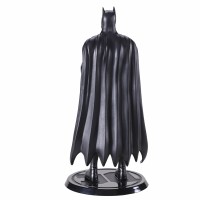 Figurina Batman articulata , Dark Knight, editie de colectie, 18 cm, stativ inclus