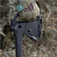 Set Topor multifunctional si Topor Desert Camo, negru, 39 cm Set Topor multifunctional si Topor Desert Camo, negru, 39 cm