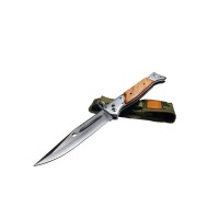 Set doua briceaguri de vanatoare, AK-47 Assault, 34 cm, teaca inclusa, maro Set doua briceaguri de vanatoare, AK-47 Assault, 34 cm, teaca inclusa, maro