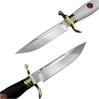 Set de doua cutite de vanatoare, teaca din piele naturala, lama 440C, maner acrilic full tang, 26 cm Set de doua cutite de vanatoare, teaca din piele naturala, lama 440C, maner acrilic full tang, 26 cm