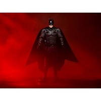 Figurina articulata de colectie Batman, Dark Vengeance, 18 cm, gri, stativ inclus