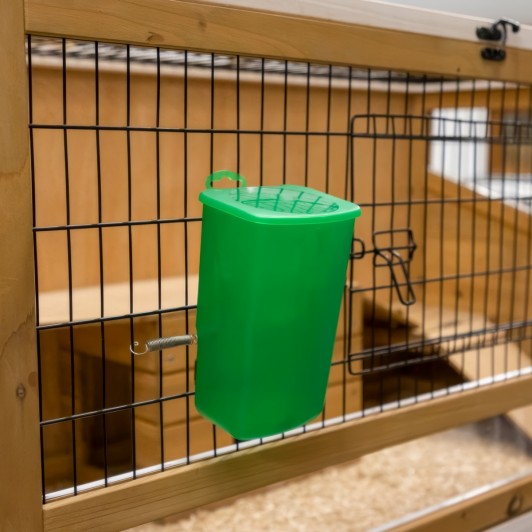 Adapatoare pentru iepuri, volum 1000 ml, alimentare de sus, montabila pe plasa sau pe cusca