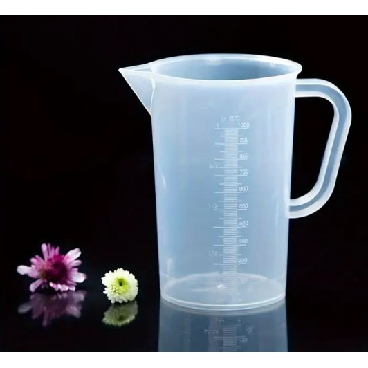 Cana gradata, din plastic, 1 Litru