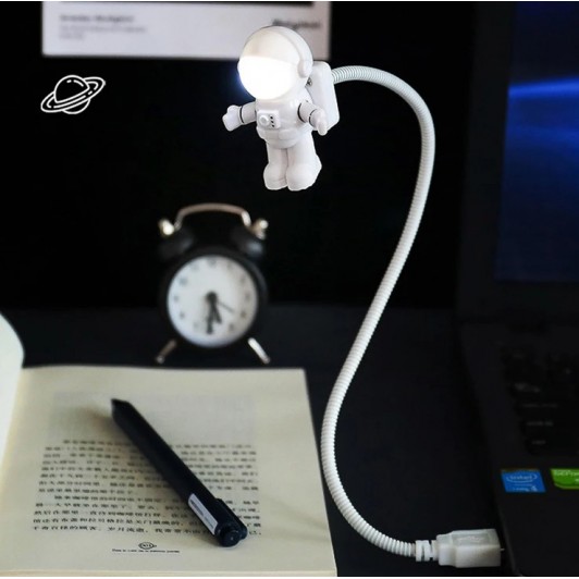 Lampa de veghe cu USB, model astronaut, 2 LED