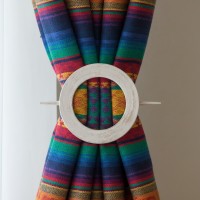 Agrafa rotunda din lemn, pentru perdea sau draperie, model rustic, Ø 14 cm