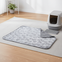 Patura pentru caini, moale si confortabila, 100x70 cm, model cu labute in relief