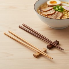 Set 4 perechi chopsticks premium, cu suport, lemn, 25 cm Set 4 perechi chopsticks premium, cu suport, lemn, 25 cm