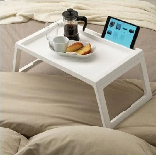 Tava tip masuta alba, picioare pliante, pentru laptop sau servire mic-dejun, 56x36x26 cm