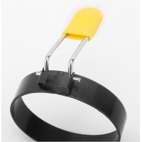 Set 4 forme rotunde pentru ou, din otel, strat antiaderent, diametru 7.5 cm, cu maner din ABS