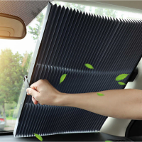 Parasolar auto retractabil impotriva razelor UV, fixare prin ventuze