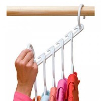 Wonder Hanger – set 8 accesorii pentru 40 umerase