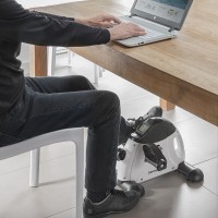 Aparat de exerciții cu pedale pentru brațe și picioare