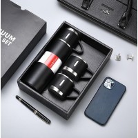 Set 4 piese: Termos 500 ml + 3 cesti, otel inoxidabil