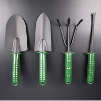 Set 4 unelte pentru gradinarit