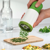 Tocator Manual Multifunctional pentru Verdeturi, Ceaiuri si Condimente
