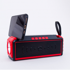 Boxa Portabila cu Bluetooth, usb, radio si panou solar