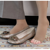 Sosete cu efect compresiv ZIP SOX, ajuta la circulatia sanguina in picioare, inchidere cu fermoar