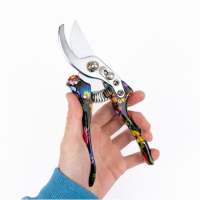 Foarfeca vie automatizata, Manere ergonomice, pentru horticultura, viticultura si pomicultura