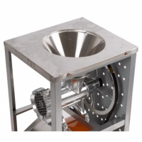Masina tocat carne Nr.32, cu cadru, motor electric 4 kw, masuta aluminiu, 1400 rpm, 2 kg/ min
