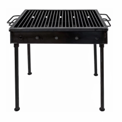 Gratar Metalic pe Carbuni, Picioare detasabile, Sistem de ventilatie, Suprafata 40 x 30 cm Gratar Metalic pe Carbuni, Picioare detasabile, Sistem de ventilatie, Suprafata 40 x 30 cm