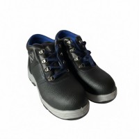 Bocanci de lucru UniBox, impermeabili, bombeu metalic, negru-albastru, marime 39, EDLMX1145 Bocanci de lucru UniBox, impermeabili, bombeu metalic, negru-albastru, marime 39, EDLMX1145