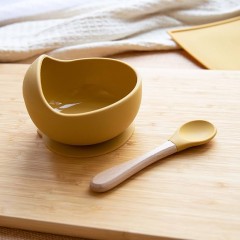 Set 2 piese diversificare bebelusi si copii din silicon, bol cu ventuza, lingurita din lemn si silic