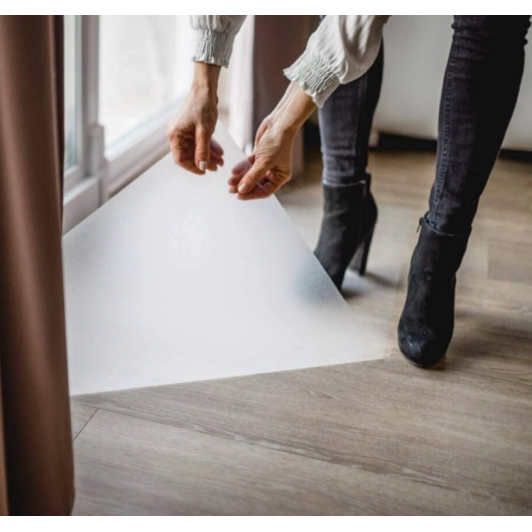 Covor transparent 1,5 m x 2 m, protectie podea, grosime 0.83 mm, usor de curatat si intretinut