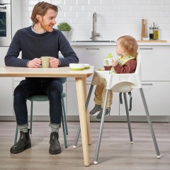 Scaun de masa reglabil pentru bebelusi, cu suport pentru picioare si centura de siguranta, 6-32 luni