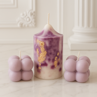 Luxe Amethyst Glow lumanare decorativa handmade cu foita de aur si nuante de ametist + ambalaj cadou