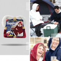 Patura unisex cocolino cu 2 fete tip hanorac, cu gluga, calduroasa si pufoasa. Marime universala