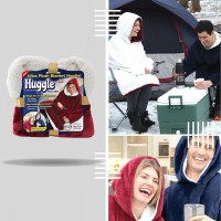 Patura unisex cocolino cu 2 fete tip hanorac, cu gluga, calduroasa si pufoasa. Marime universala