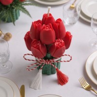 Ornament decorativ buchet cu 13 lalele rosii, ceara, Hand Made